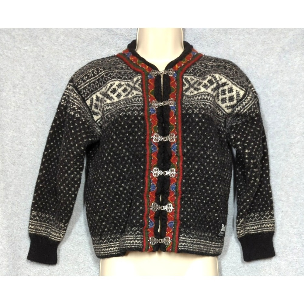 Dale of Norway Women S Nordic Wool Cardigan Sweater Black Red Classic Lux Casual
